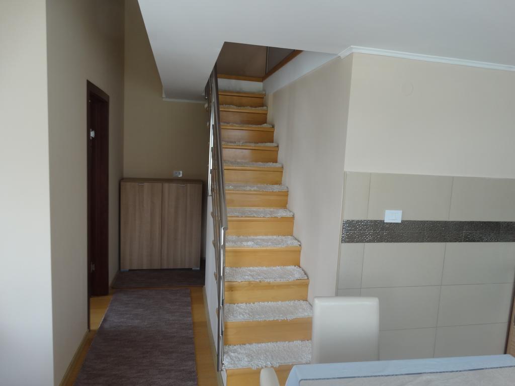 Agape Apartments Tivat Exterior foto